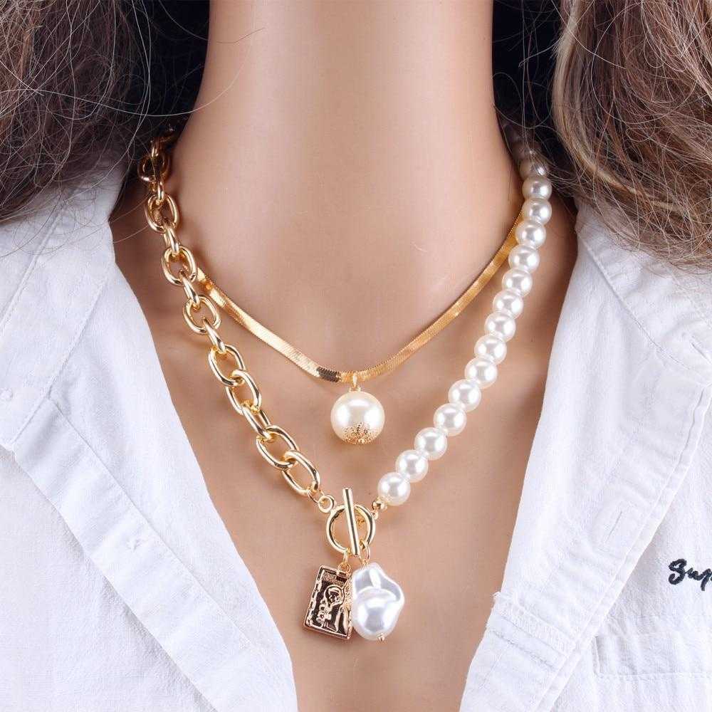 Choker zilveren ketting met ovaal vormige kristallen rondomHelemaal hip met dit item! – Casa